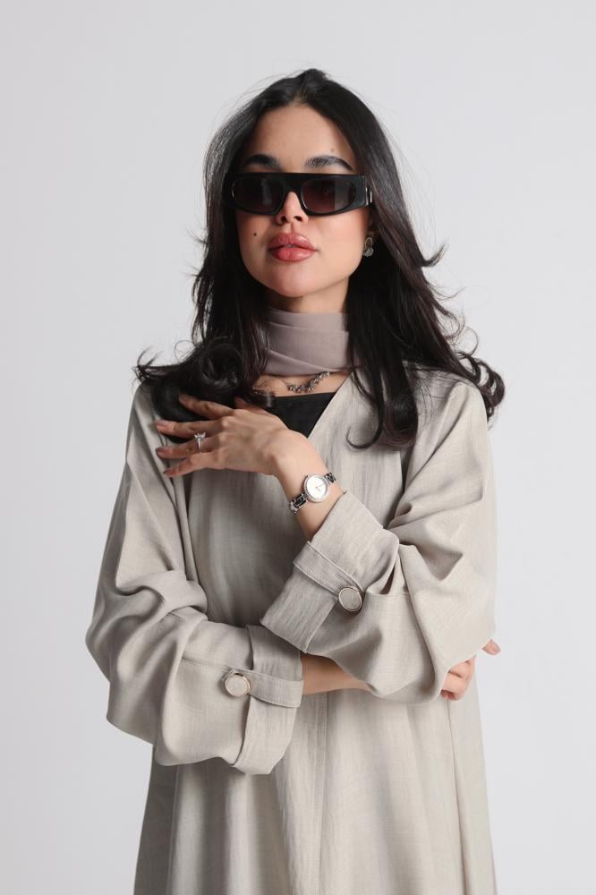 عباية كريب أكمام مثنية وأزرار (نسخة)